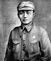 ������(1905��1933)���ֆ������ؑc���_�h����1925��12�¿���V���S��܊У3�ڲ�������1926�ꮅ�I(y��)����У��(d��n)��4��5��6�ڽ̹١�1932�궬�·�������܊��17܊25����75�õ�149�F��У�F�L���v���ݓ�(d��n)�γǷ���1933��3�����ʲ��S��꠱��Ϻӱ�������ǰ�ڌ��oĸ�H�����һ�����зQ������܊ռ�I(l��ng)�˖|��ʡ���F(xi��n)���M���L�������������Σ�������ʲ����������c��܊��������(zh��n)���������ԃ������3��11���������ںӱ�ʡ�ű�������܊�����������Џ��������r��28�q���˺�����������׷������܊�ٌ���