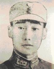 ��ü��,1905��3�������F��ʡ���x�h�ˡ�1923��,��ü�������F��ʡ��ˮ�h����܊У��1926�꿼���S��܊У��5�ڲ����ƣ����I(y��)��Ͷ������,1937��������׃���l(f��)������ü���S����Ⱥ��Ͽ���Ԯ��13܊������܊��;����ƽ�����T�^�ϕr������܊�u���ֵܲ�ꠣ���ü�����C�����ʲ����Ԯ���H��ǰ��ꇵ�ָ�]����(zh��n)����K�����܊��10��28���賿����ü�����ڵ�85���⵽��܊�����ړ�����ǰ��ꇵ�ָ�]�Ą�ü�����ұ���܊�ڏ���,���Ҡ�������������׷ٛ�܊�ٌ���