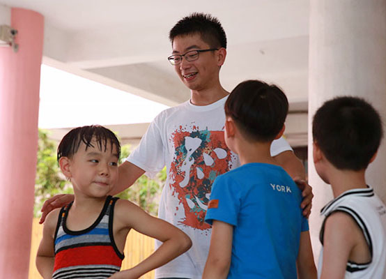 ���ݴ�W(xu��)��֪�Ľ�㡱�������(hu��)��(sh��)�`�(du��)���㽭��(l��)�����_չ֧�̻��(d��ng)���鮔(d��ng)?sh��)��l(xi��ng)����С�W(xu��)���ռ��W��ƥ�˽������D��־Ը��ٝ�S���ӂ���