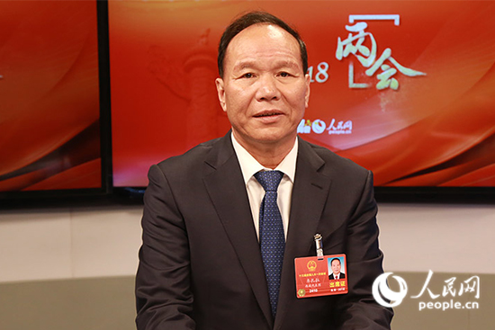 ȫ��(gu��)�˴�������������΅^(q��)�hί����ӛ�����΅^(q��)��ϯ�R����������W(w��ng)ӛ�� ���� �z��