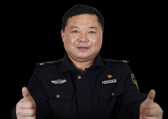 全國人大代表、黃山“守松人”