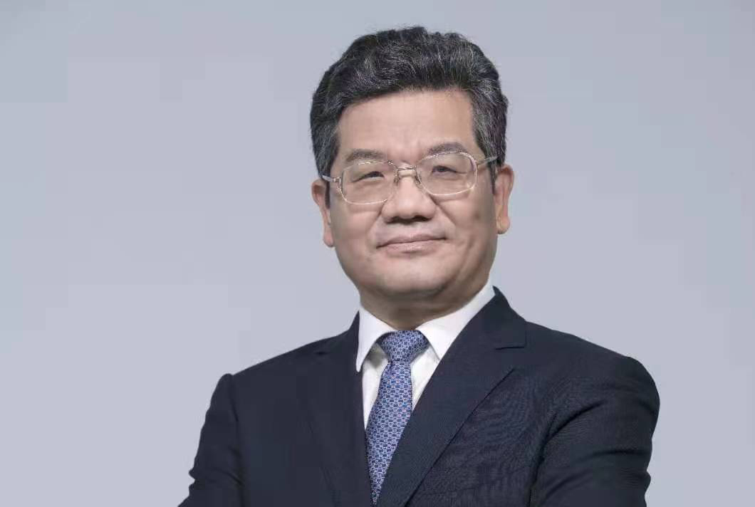 全國政協(xié)委員、中國稅務學會副會長 張連起