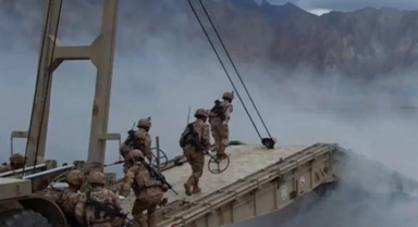 海拔4000米，架橋！